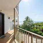 Cap Apartment *